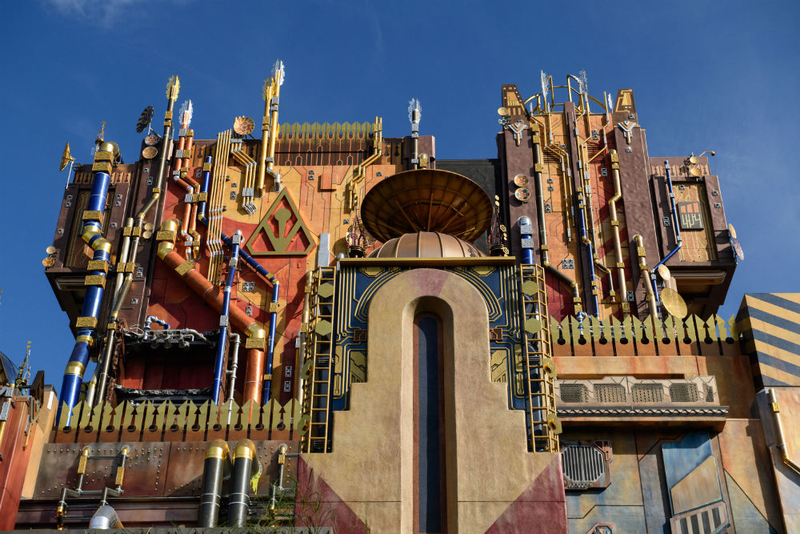 More details on the top of the fortress. Image: Disneyland Resort